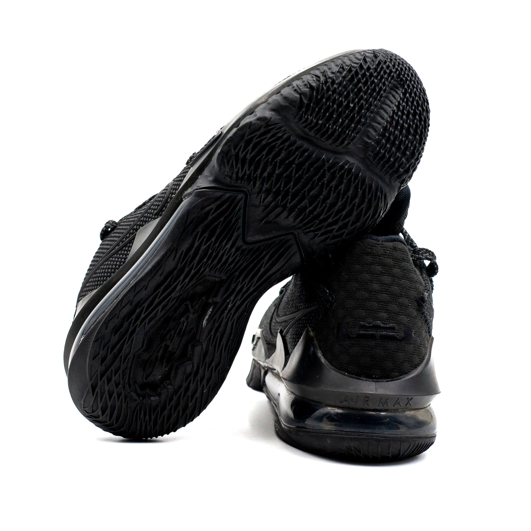 Nike Lebron XVII Low color negro – Zapateria Las 3 BBB
