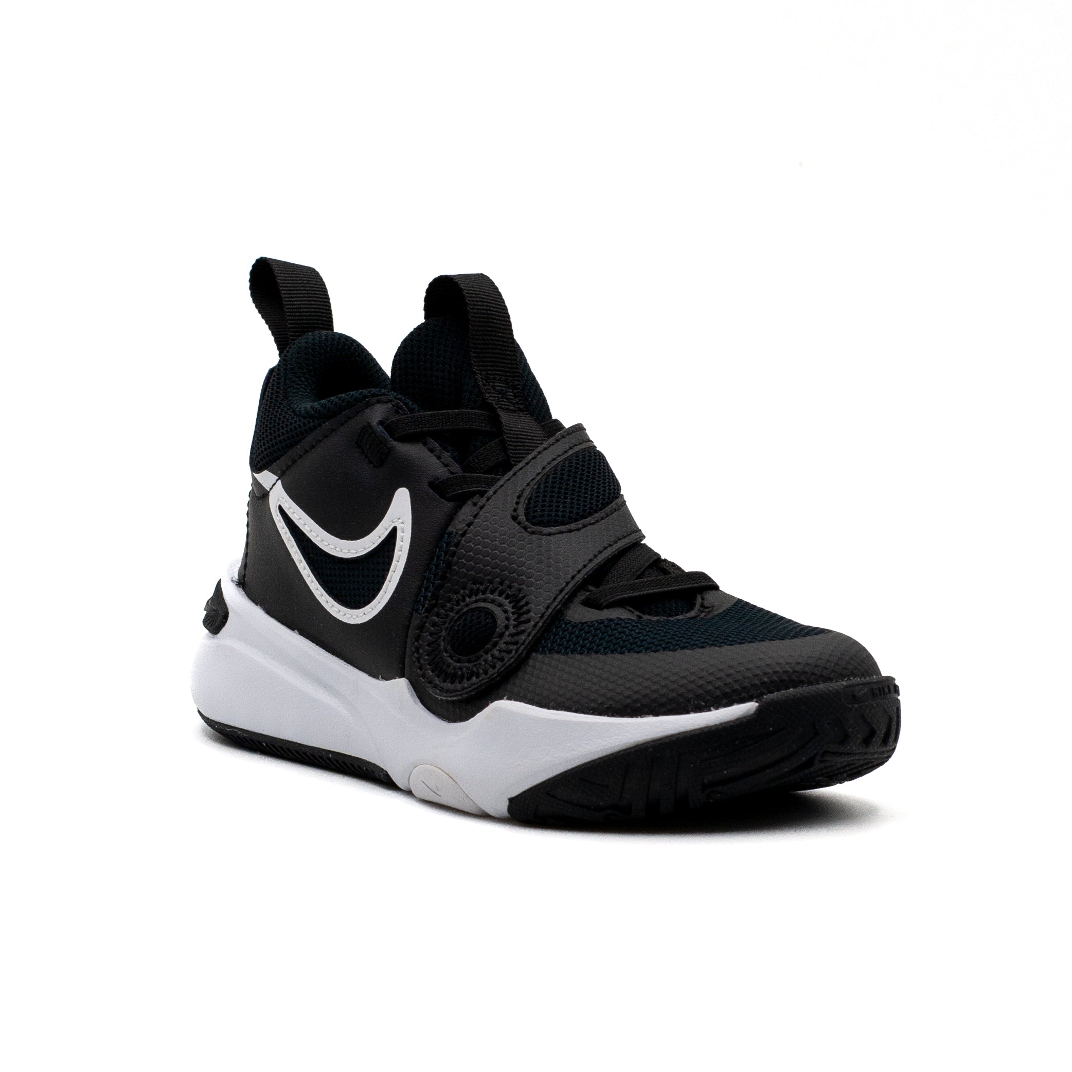 Nike Team Hustle-11 color Negro Blanco